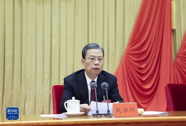 http://www.news.cn/politics/leaders/2022-01/18/1128275459_16425148528571n.JPG