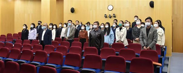 25e57b579673ebee78813dbef57d958